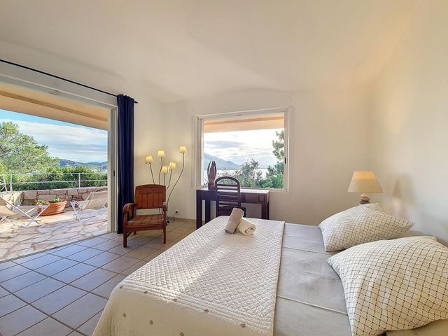 maison à louer - 7 pièces - 250.0 m2 - LECCI - 201 - CORSE - Century 21 Demeures Conseils