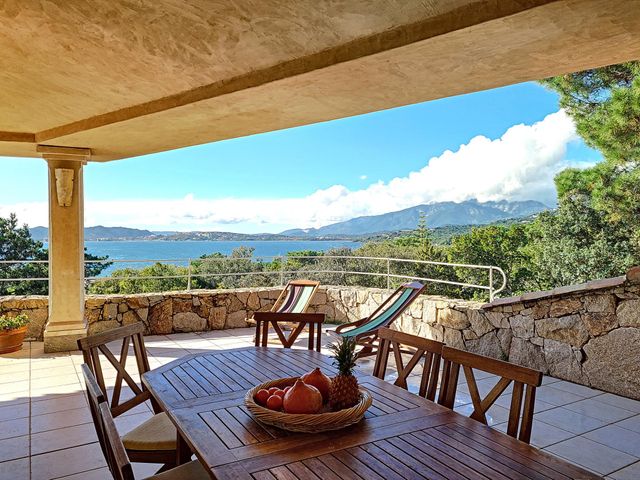 maison à louer - 7 pièces - 250.0 m2 - LECCI - 201 - CORSE - Century 21 Demeures Conseils