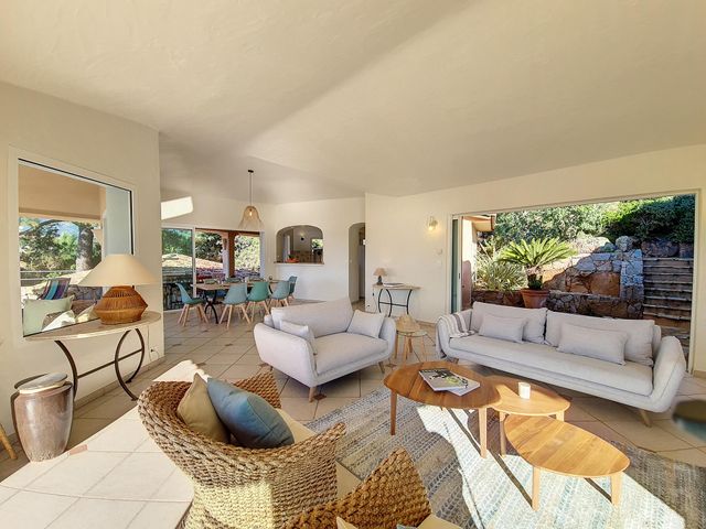 maison à louer - 7 pièces - 250.0 m2 - LECCI - 201 - CORSE - Century 21 Demeures Conseils