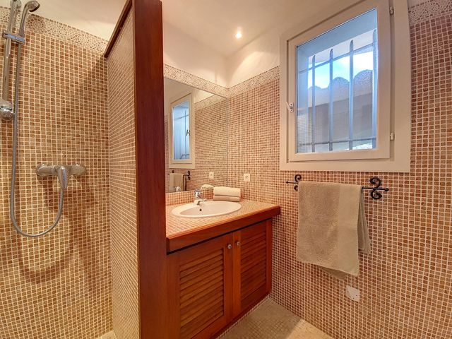 maison à louer - 7 pièces - 250.0 m2 - LECCI - 201 - CORSE - Century 21 Demeures Conseils