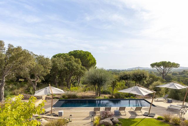 maison à louer - 6 pièces - 250.0 m2 - ZONZA - 201 - CORSE - Century 21 Demeures Conseils