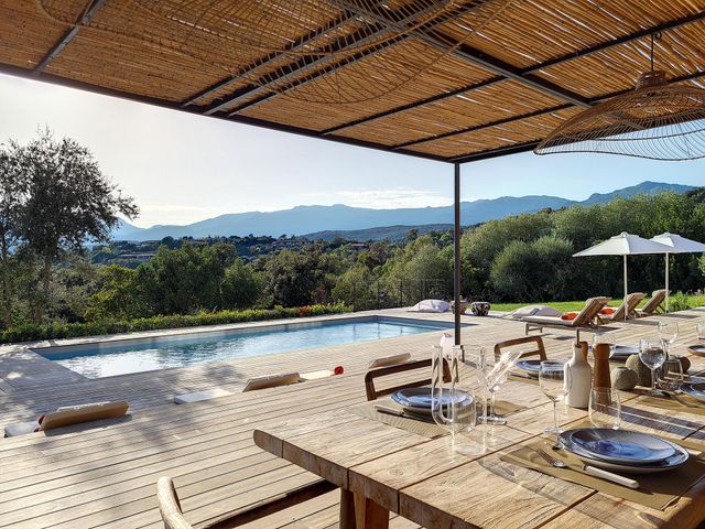 maison à louer - 5 pièces - 200.0 m2 - PORTO VECCHIO - 201 - CORSE - Century 21 Demeures Conseils