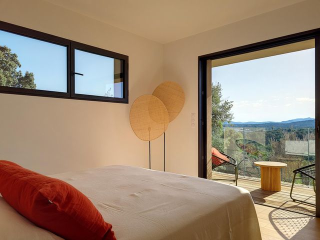 maison à louer - 5 pièces - 200.0 m2 - PORTO VECCHIO - 201 - CORSE - Century 21 Demeures Conseils