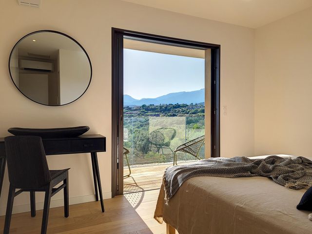 maison à louer - 5 pièces - 200.0 m2 - PORTO VECCHIO - 201 - CORSE - Century 21 Demeures Conseils