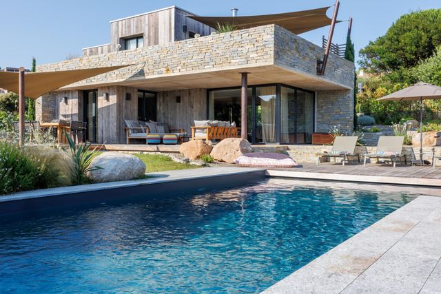 maison à louer - 5 pièces - 190.0 m2 - ZONZA - 201 - CORSE - Century 21 Demeures Conseils