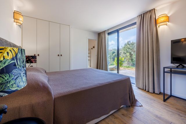 maison à louer - 5 pièces - 190.0 m2 - ZONZA - 201 - CORSE - Century 21 Demeures Conseils