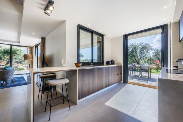 maison à louer - 5 pièces - 190.0 m2 - ZONZA - 201 - CORSE - Century 21 Demeures Conseils