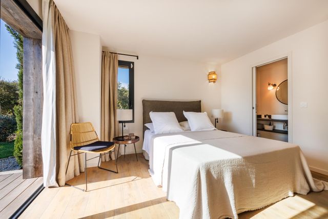 maison à louer - 5 pièces - 190.0 m2 - ZONZA - 201 - CORSE - Century 21 Demeures Conseils