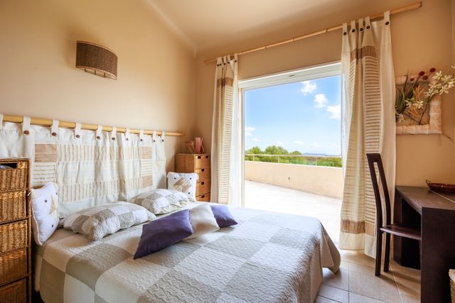 maison à vendre - 8 pièces - 233.97 m2 - ZONZA - 201 - CORSE - Century 21 Demeures Conseils