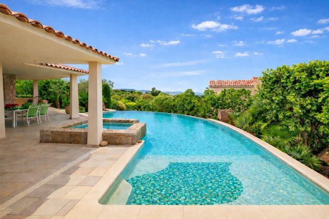 maison à vendre - 8 pièces - 233.97 m2 - ZONZA - 201 - CORSE - Century 21 Demeures Conseils