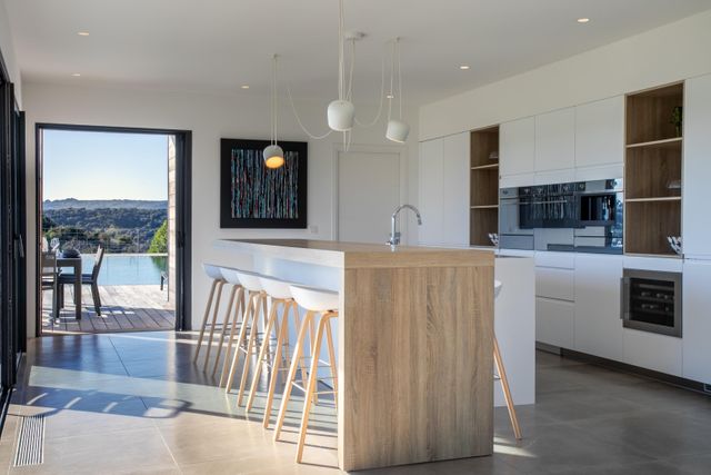 maison à louer - 5 pièces - 300.0 m2 - BONIFACIO - 201 - CORSE - Century 21 Demeures Conseils