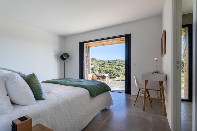 maison à louer - 5 pièces - 300.0 m2 - BONIFACIO - 201 - CORSE - Century 21 Demeures Conseils