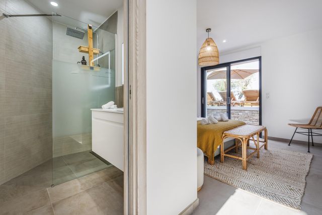 maison à louer - 6 pièces - 300.0 m2 - ZONZA - 201 - CORSE - Century 21 Demeures Conseils