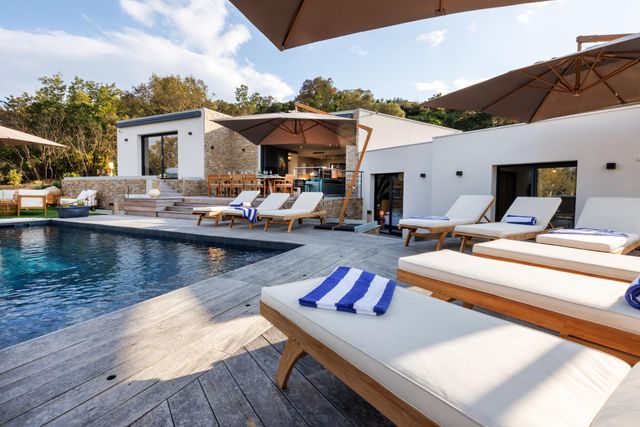 maison à louer - 6 pièces - 300.0 m2 - ZONZA - 201 - CORSE - Century 21 Demeures Conseils