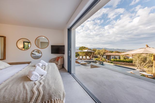 maison à louer - 6 pièces - 300.0 m2 - ZONZA - 201 - CORSE - Century 21 Demeures Conseils