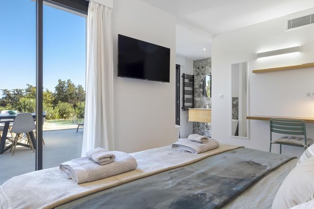 maison à louer - 5 pièces - 180.0 m2 - LECCI - 201 - CORSE - Century 21 Demeures Conseils