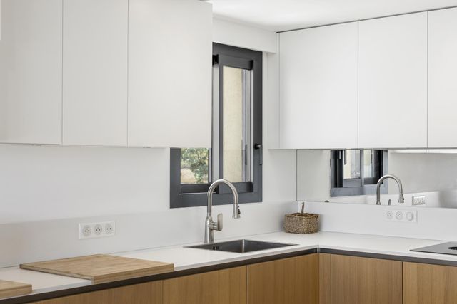 maison à louer - 5 pièces - 180.0 m2 - LECCI - 201 - CORSE - Century 21 Demeures Conseils