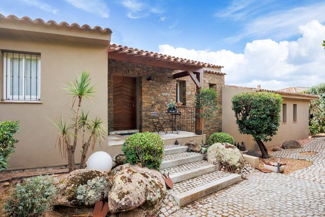 maison à vendre - 5 pièces - 146.0 m2 - ZONZA - 201 - CORSE - Century 21 Demeures Conseils