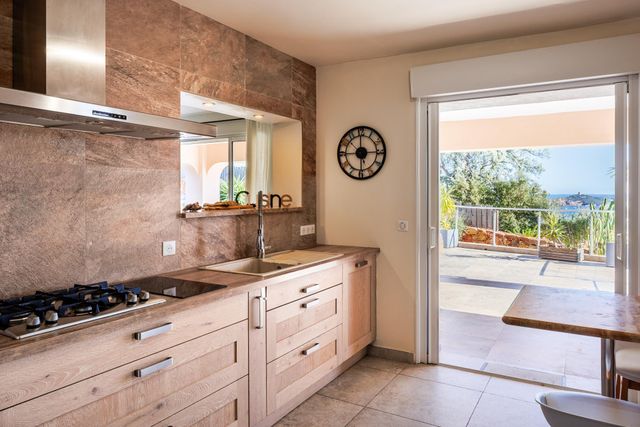 maison à vendre - 6 pièces - 235.0 m2 - ZONZA - 201 - CORSE - Century 21 Demeures Conseils