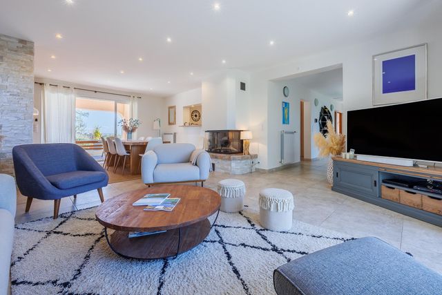 maison à vendre - 6 pièces - 235.0 m2 - ZONZA - 201 - CORSE - Century 21 Demeures Conseils