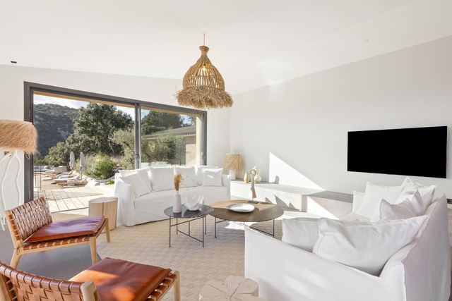 maison à louer - 7 pièces - 300.0 m2 - PORTO VECCHIO - 201 - CORSE - Century 21 Demeures Conseils