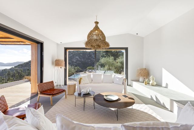 maison à louer - 7 pièces - 300.0 m2 - PORTO VECCHIO - 201 - CORSE - Century 21 Demeures Conseils