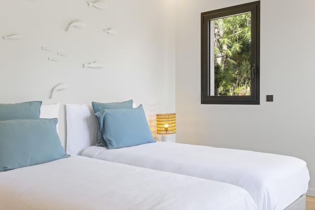 maison à louer - 7 pièces - 300.0 m2 - PORTO VECCHIO - 201 - CORSE - Century 21 Demeures Conseils