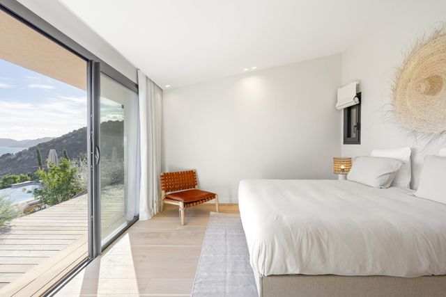 maison à louer - 7 pièces - 300.0 m2 - PORTO VECCHIO - 201 - CORSE - Century 21 Demeures Conseils