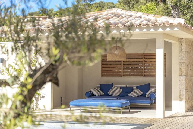 maison à louer - 6 pièces - 250.0 m2 - ZONZA - 201 - CORSE - Century 21 Demeures Conseils