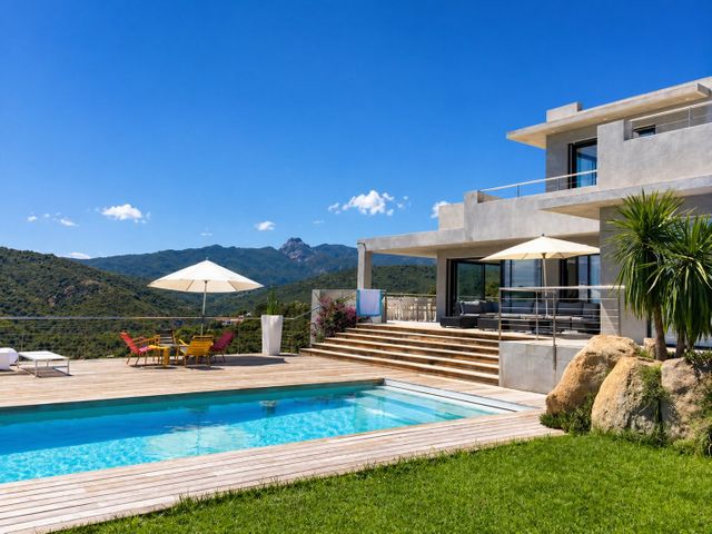 maison à vendre - 10 pièces - 280.0 m2 - ZONZA - 201 - CORSE - Century 21 Demeures Conseils