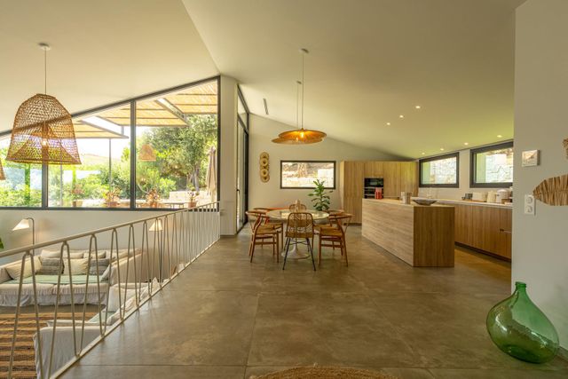 maison à louer - 4 pièces - 235.0 m2 - ZONZA - 201 - CORSE - Century 21 Demeures Conseils