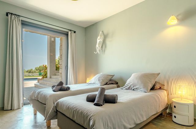 maison à louer - 4 pièces - 235.0 m2 - ZONZA - 201 - CORSE - Century 21 Demeures Conseils