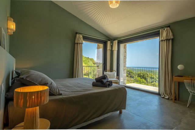 maison à louer - 4 pièces - 235.0 m2 - ZONZA - 201 - CORSE - Century 21 Demeures Conseils