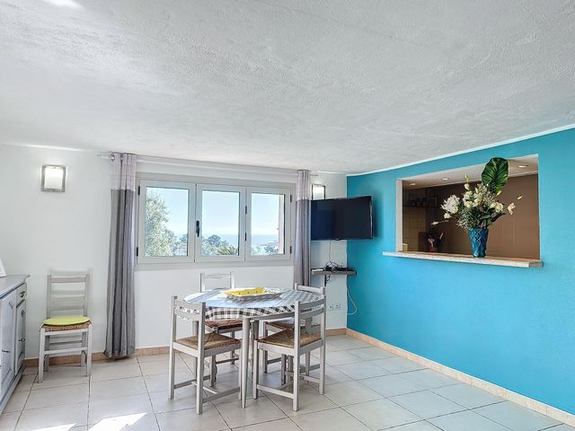 Afficher la photo en grand maison à vendre - 16 pièces - 418.49 m2 - ZONZA - 201 - CORSE - Century 21 Demeures Conseils