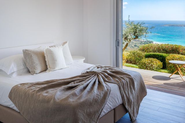 maison à louer - 8 pièces - 400.0 m2 - PORTO VECCHIO - 201 - CORSE - Century 21 Demeures Conseils