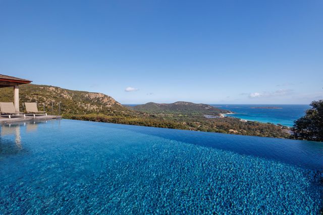 maison à louer - 8 pièces - 400.0 m2 - PORTO VECCHIO - 201 - CORSE - Century 21 Demeures Conseils