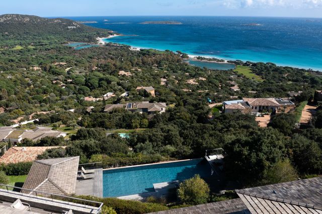 maison à louer - 8 pièces - 400.0 m2 - PORTO VECCHIO - 201 - CORSE - Century 21 Demeures Conseils