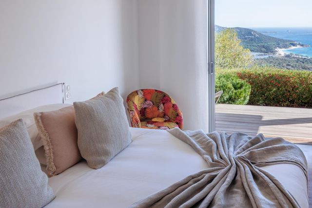 maison à louer - 8 pièces - 400.0 m2 - PORTO VECCHIO - 201 - CORSE - Century 21 Demeures Conseils