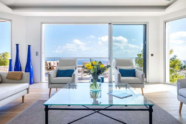 maison à louer - 8 pièces - 400.0 m2 - PORTO VECCHIO - 201 - CORSE - Century 21 Demeures Conseils