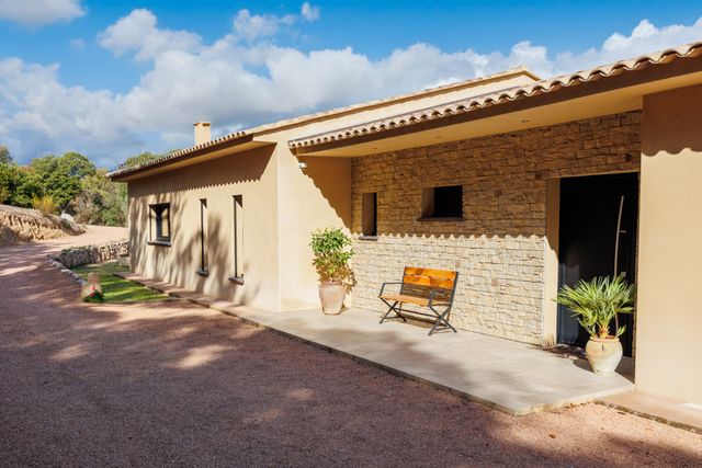 maison à vendre - 8 pièces - 277.0 m2 - PORTO VECCHIO - 201 - CORSE - Century 21 Demeures Conseils