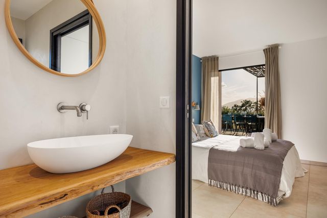 maison à louer - 4 pièces - 134.0 m2 - LECCI - 201 - CORSE - Century 21 Demeures Conseils