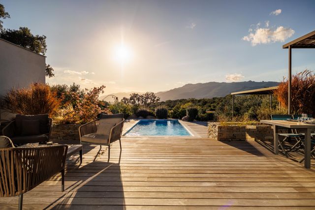 maison à louer - 4 pièces - 134.0 m2 - LECCI - 201 - CORSE - Century 21 Demeures Conseils