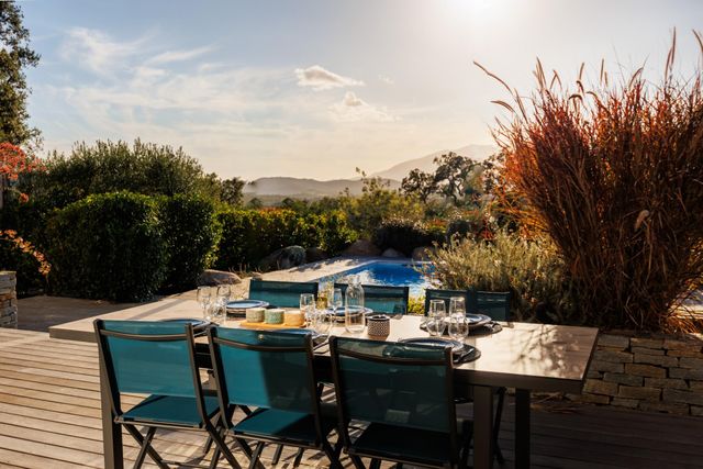 maison à louer - 4 pièces - 134.0 m2 - LECCI - 201 - CORSE - Century 21 Demeures Conseils