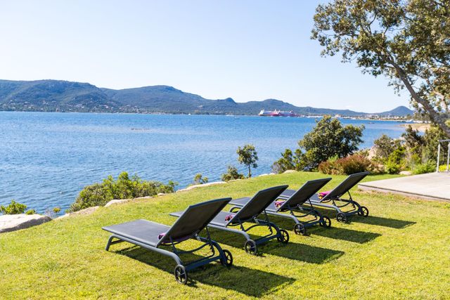 maison à louer - 8 pièces - 500.0 m2 - PORTO VECCHIO - 201 - CORSE - Century 21 Demeures Conseils