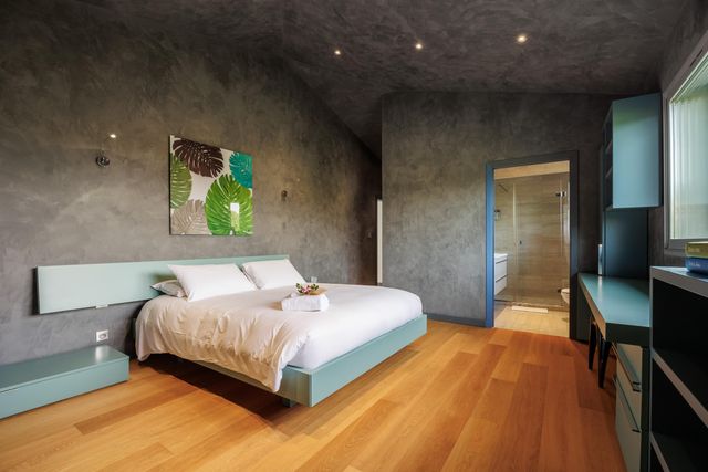 maison à louer - 8 pièces - 500.0 m2 - PORTO VECCHIO - 201 - CORSE - Century 21 Demeures Conseils