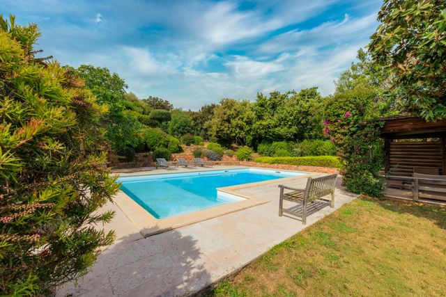 Afficher la photo en grand maison à vendre - 5 pièces - 215.0 m2 - PORTO VECCHIO - 201 - CORSE - Century 21 Demeures Conseils