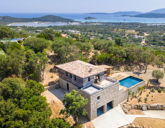 maison à vendre - 5 pièces - 140.0 m2 - ZONZA - 201 - CORSE - Century 21 Demeures Conseils