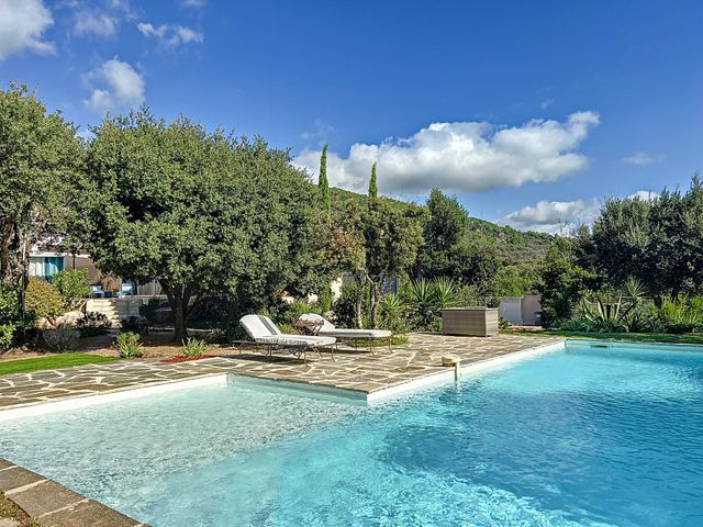 maison à vendre - 7 pièces - 200.0 m2 - PORTO VECCHIO - 201 - CORSE - Century 21 Demeures Conseils