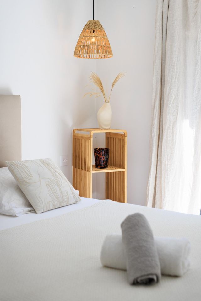 Afficher la photo en grand maison à louer - 7 pièces - 300.0 m2 - ZONZA - 201 - CORSE - Century 21 Demeures Conseils