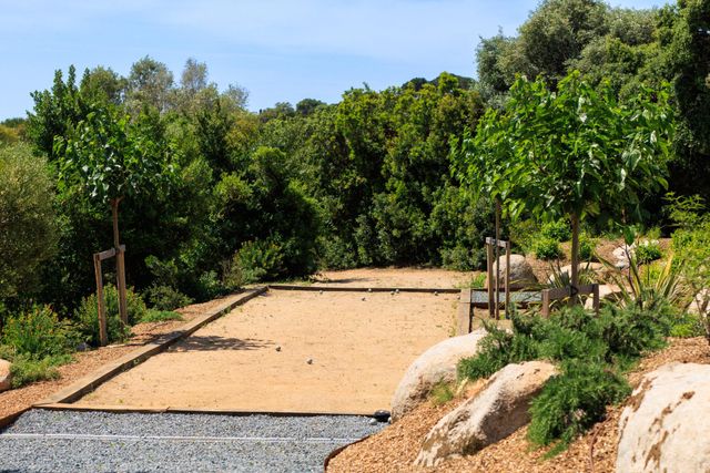 Afficher la photo en grand maison à louer - 7 pièces - 300.0 m2 - ZONZA - 201 - CORSE - Century 21 Demeures Conseils